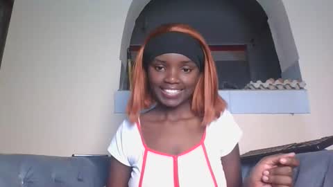 Ninah online show from May 30, 5:39 am
