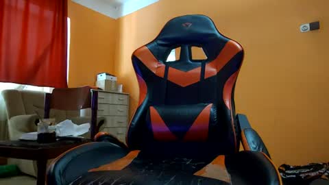 cobra1092 online show from June 21, 3:29 pm