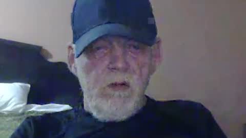 cockreadynow4u online show from November 3, 5:52 am