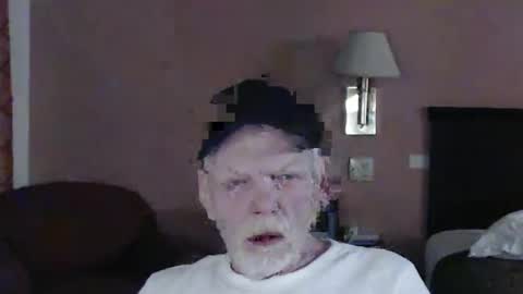 cockreadynow4u online show from March 17, 6:40 am