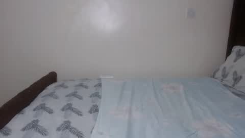 cocoa_devine online show from February 20, 11:12 am