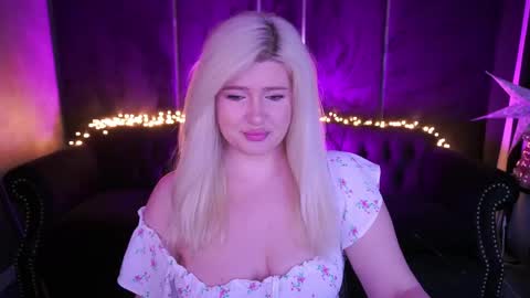 onlyfans amyleyy online show from April 24, 6:59 am