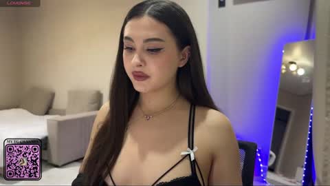 Yumi online show from July 24, 12:08 am