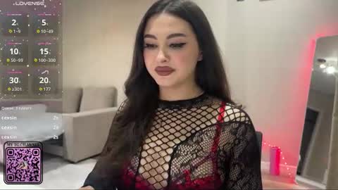 Yumi online show from July 20, 10:44 pm