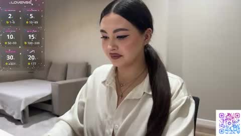 Yumi online show from June 14, 10:34 pm