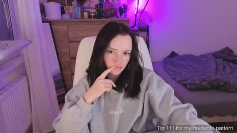 Olivia online show from March 4, 9:12 pm