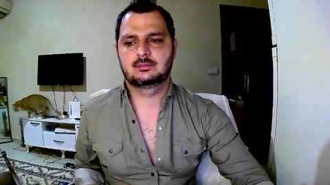 Snapshot of coldskull15 chatting on February 19, 11:28 am coldskull15 online show from February 19, 11:28 am