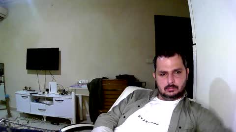 Snapshot of coldskull15 chatting on February 1, 5:37 pm coldskull15 online show from February 1, 5:37 pm