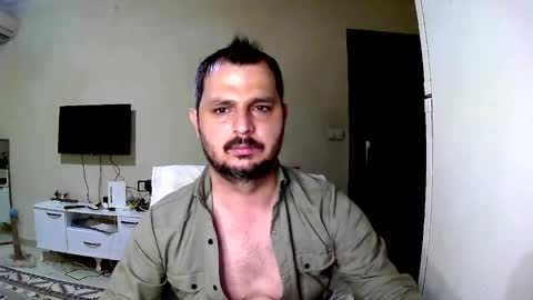 Snapshot of coldskull15 chatting on February 3, 6:39 pm coldskull15 online show from February 3, 6:39 pm