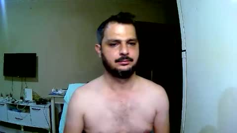 Snapshot of coldskull15 chatting on October 13, 10:45 pm coldskull15 online show from October 13, 10:45 pm