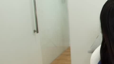 Coleen online show from March 5, 12:03 pm