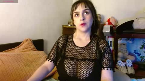 Collette online show from February 2, 6:43 am