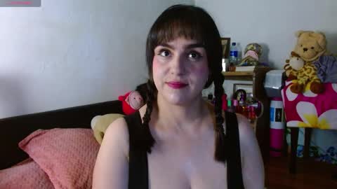 Collette online show from April 19, 8:26 am