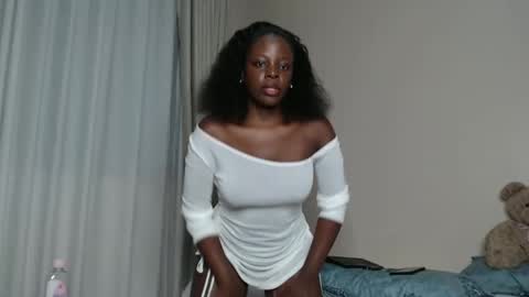 Collin  independent model online show from January 25, 9:46 pm