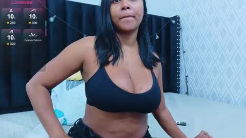  GRETCHEN  online show from November 8, 12:30 pm