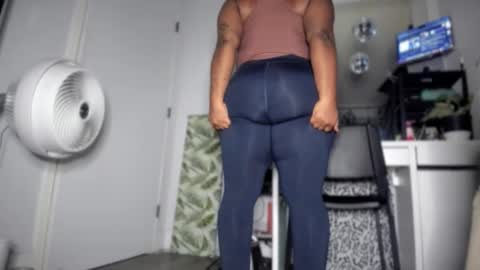 Noni online show from December 19, 9:10 pm