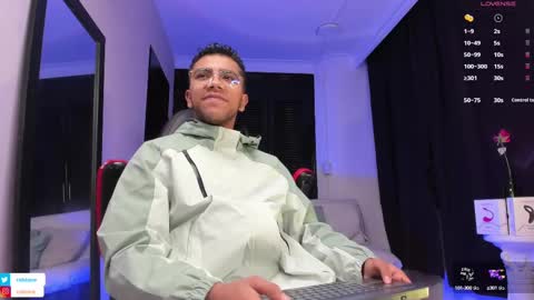 colstorw_ online show from September 22, 10:30 am