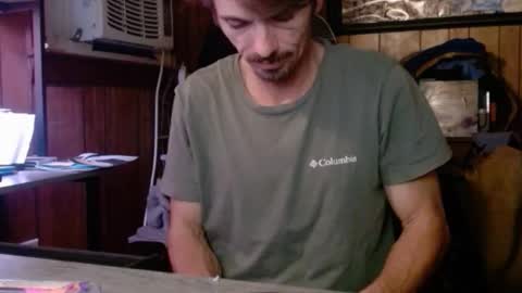 Nelson or ComicKing and sometime Peachy143 online show from December 16, 1:46 am