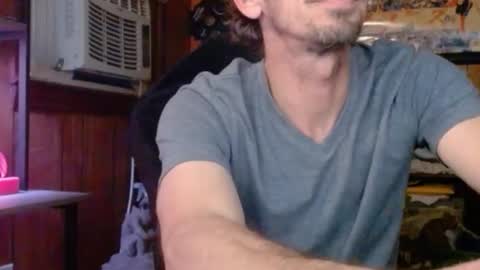 Nelson or ComicKing and sometime Peachy143 online show from February 10, 2:14 am