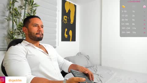 Connor Jackson online show from December 12, 2:15 am