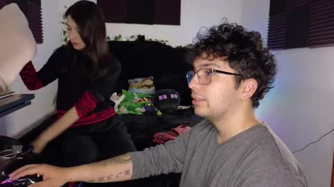 conor_taylor_ online show from December 3, 6:08 pm