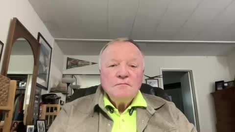 cookoosnest online show from January 15, 12:30 am