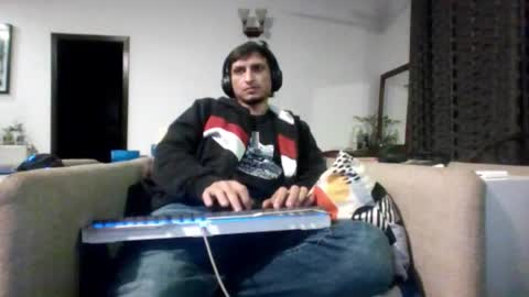 Cool2Buddies online show from January 5, 11:41 pm