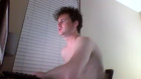 cooldude122222 online show from March 9, 10:41 am