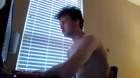 cooldude122222 online show from February 27, 3:26 pm