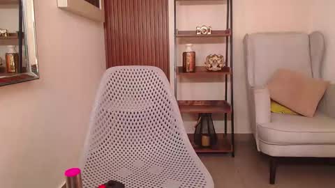 Coral online show from November 27, 1:08 pm