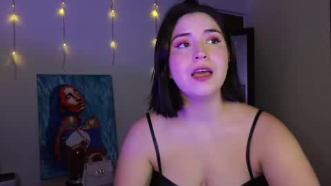  Coral   online show from February 14, 2:39 am