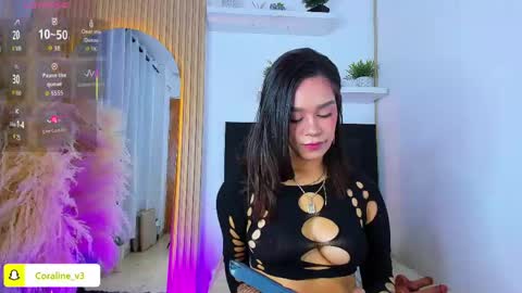Coraline connected from 10 pm to 6 am Colombia time online show from May 11, 11:50 am
