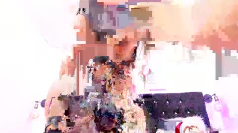 Snapshot of coralinejoness chatting on October 8, 3:18 pm Juana Michelle 3 online show from October 8, 3:18 pm