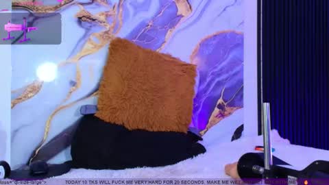 C O R A L  C A L I O P E   online show from March 7, 11:43 am