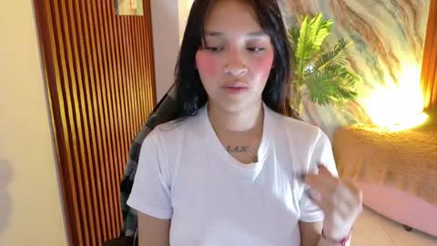 corall_tay1 online show from May 21, 12:11 pm