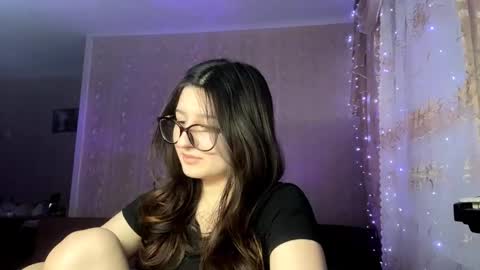 Elisheva online show from January 15, 1:53 pm