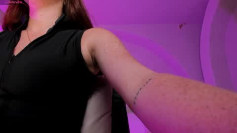 Corinne Russo online show from April 4, 12:12 pm