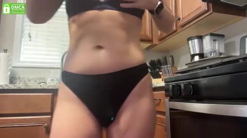Snapshot of cosmicdreamz chatting on October 13, 2:52 pm BrittanyRose online show from October 13, 2:52 pm