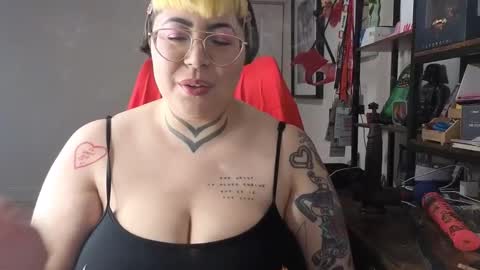 Miss Mei online show from February 22, 5:55 am