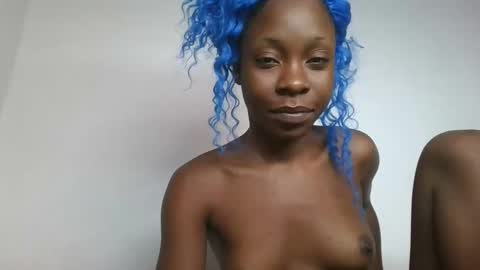 cotton_canddy online show from April 4, 10:06 pm