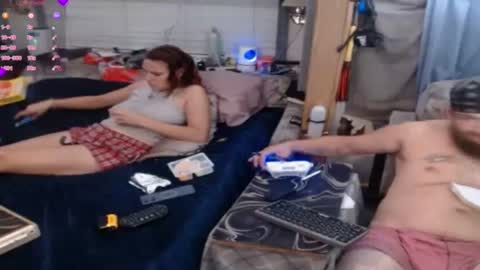 Alaskawildcouple online show from July 10, 6:51 am