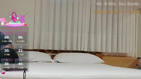 Alone online show from October 4, 7:22 pm