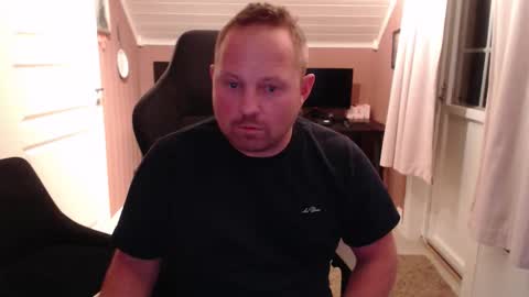 couple3845 online show from October 30, 8:20 pm