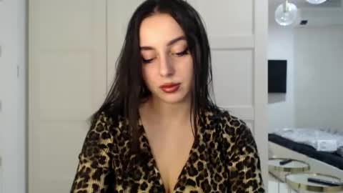 Courtney online show from November 28, 3:08 pm