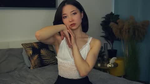 Yui online show from March 7, 8:13 am