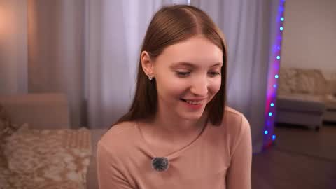 Lina online show from March 6, 8:13 am