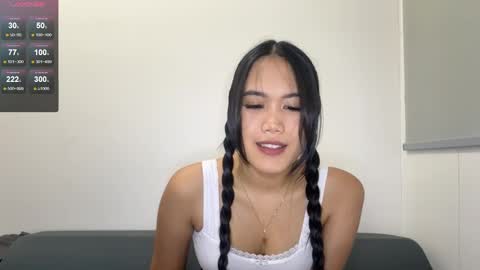 cozymia online show from May 22, 12:01 pm