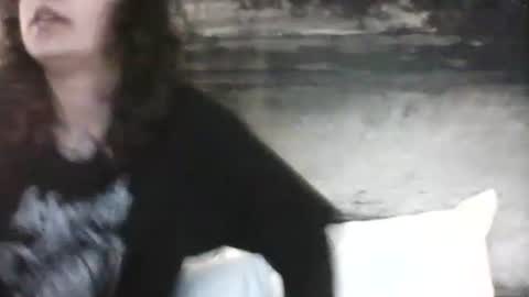 craveitoften online show from November 3, 4:02 am