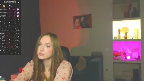 lucy online show from February 5, 3:37 pm