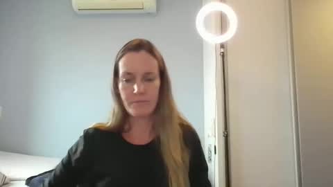 Anny online show from November 13, 5:26 pm